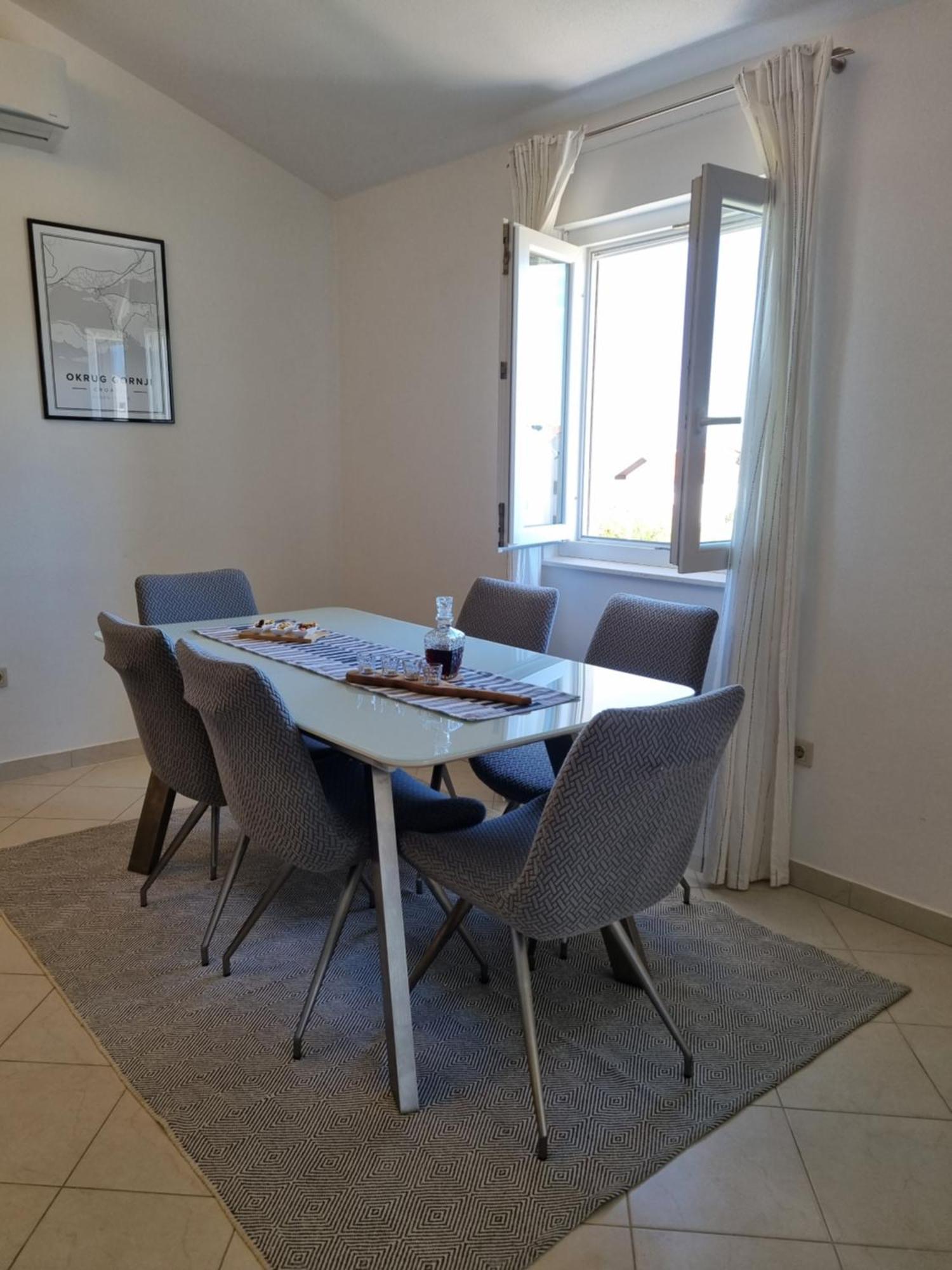 Apartman Dineva Trogir Exterior foto