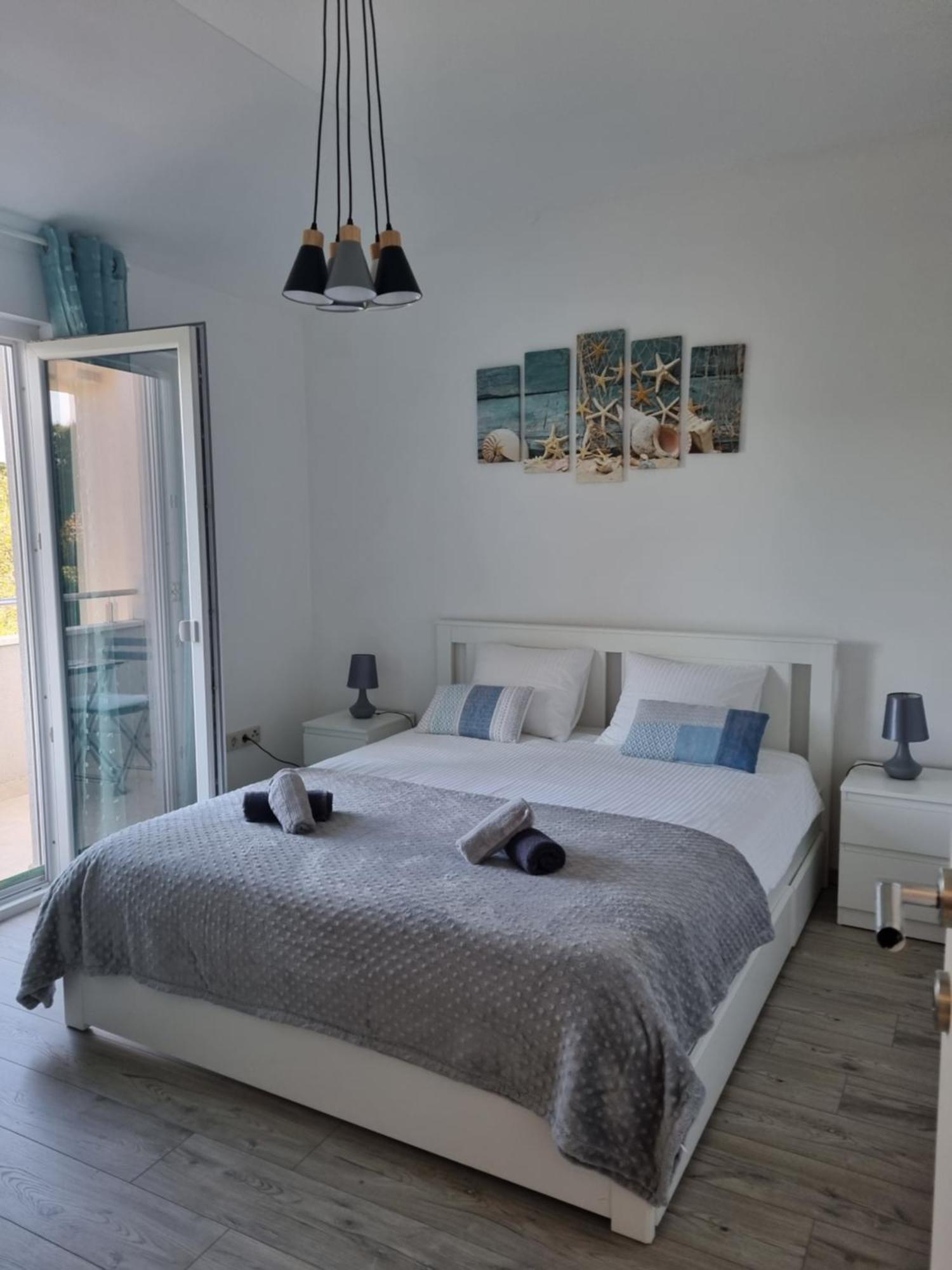 Apartman Dineva Trogir Exterior foto